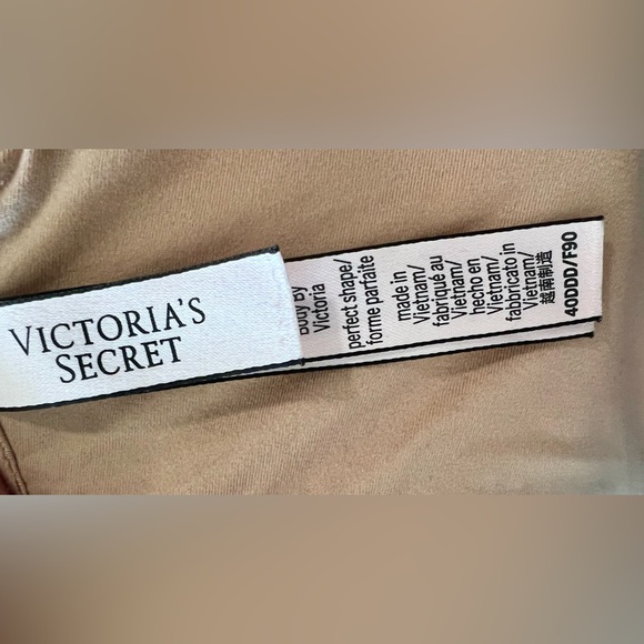 Victoria’s Secret Perfect Shape Bra 40DDD - Picture 5 of 13